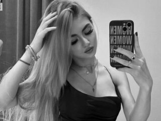 Free Naked AkikoNagi