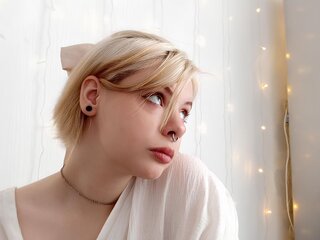 Free Naked AliceBird
