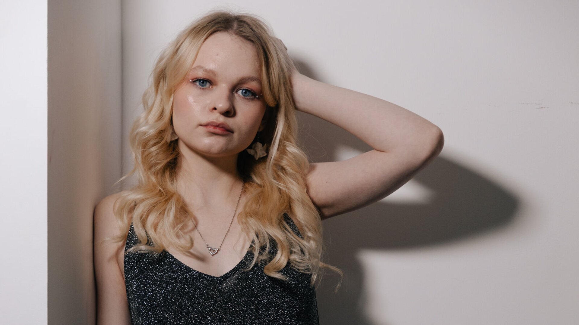 Free Naked AliceWarren