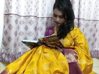 Free Naked AllenaTaylor