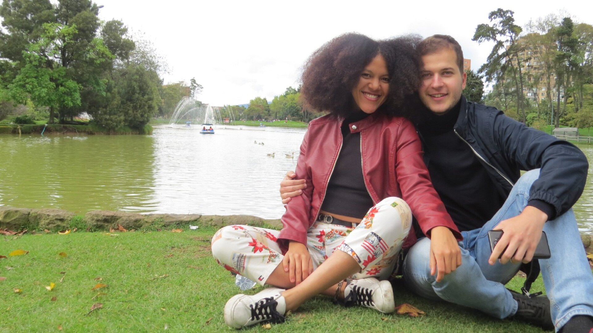 Free Naked AlunnaandDerrick