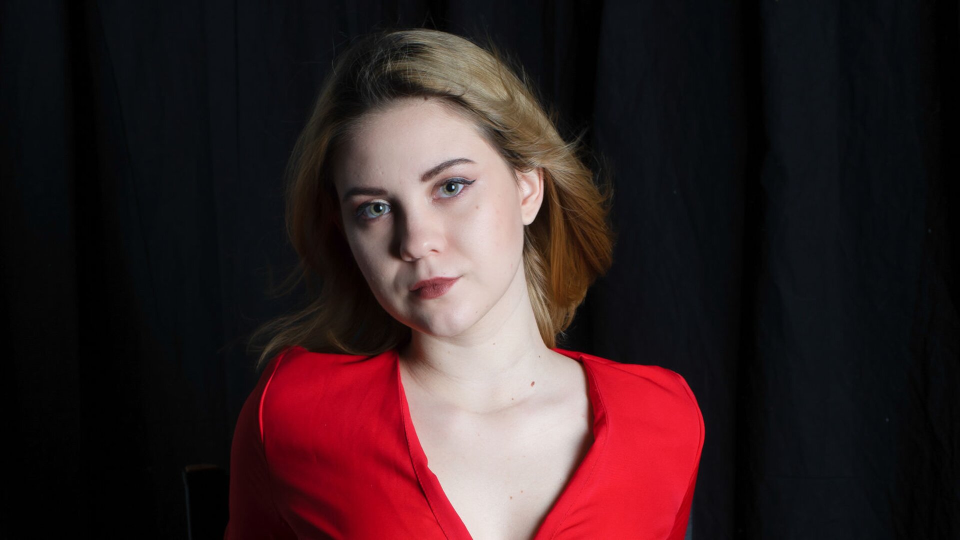 Free Naked AmeliaLewis