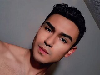 Free Naked AxelBerthmon