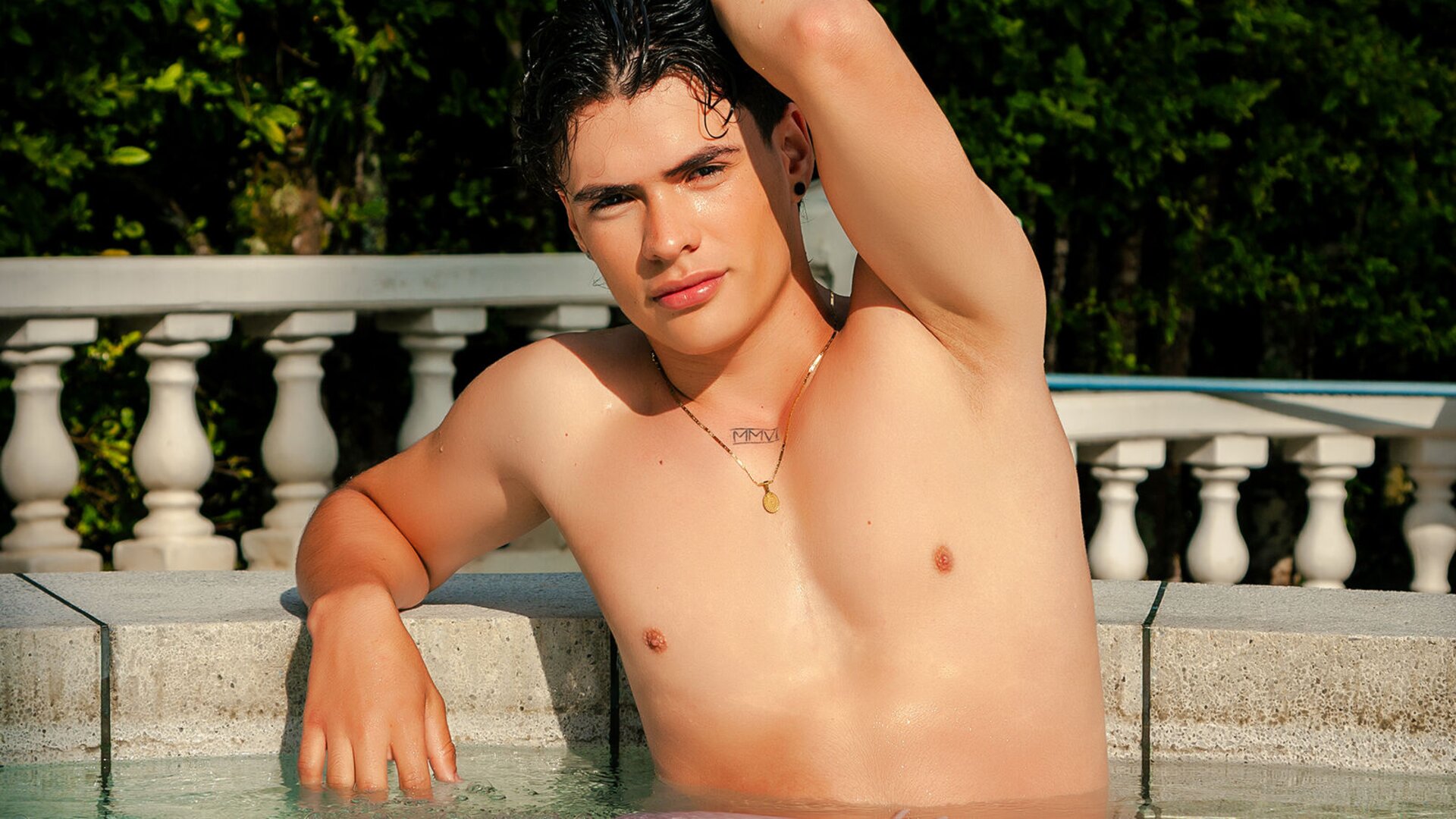 Free Naked BenitoSaenz