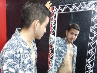 Free Naked BowartLewis