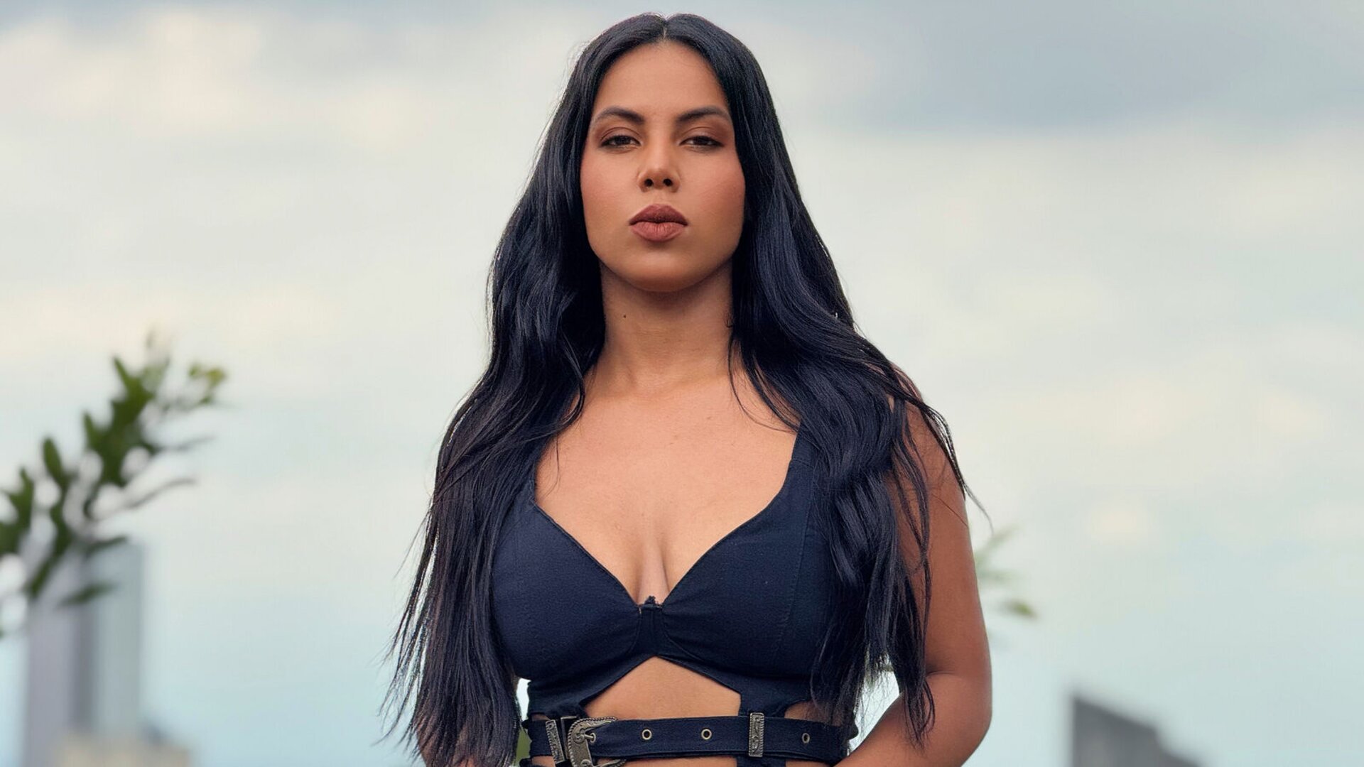 Free Naked CaraLange