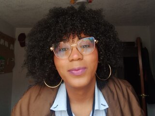 Free Naked CataleyaBaker