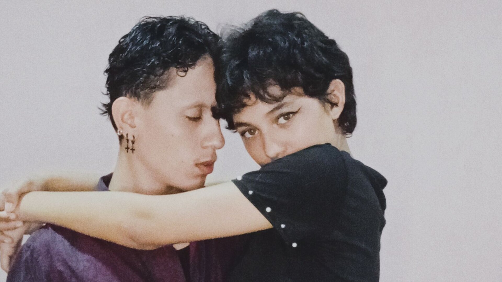 Free Naked DakaVesper