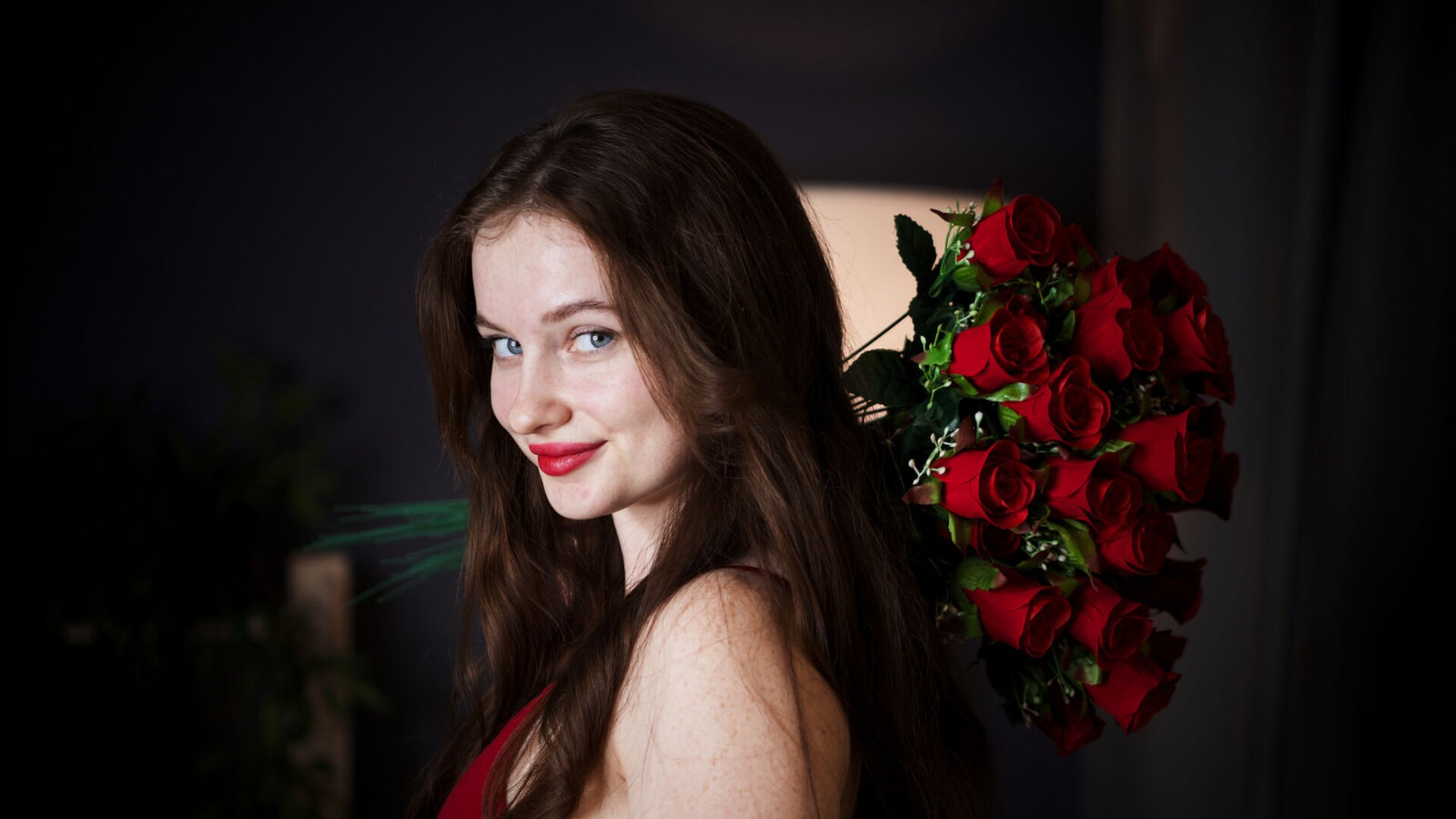 Free Naked EadlinCarnley