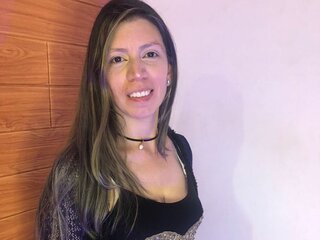 Free Naked EmilySeanz