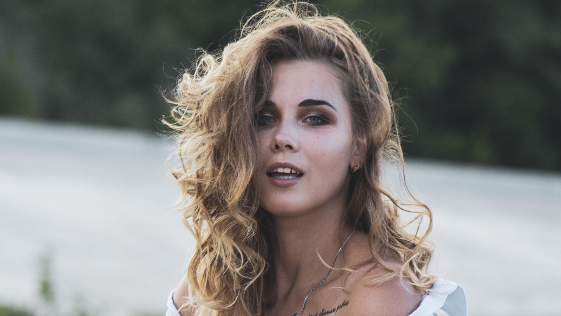 Free Naked FluriAmanda