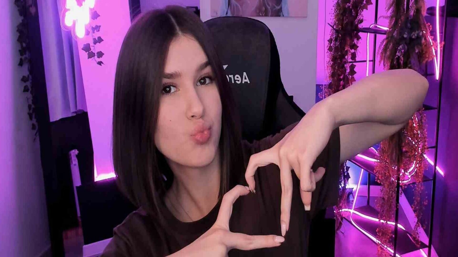 Free Naked IzabelaVerano