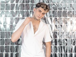 Free Naked KyleMarhs