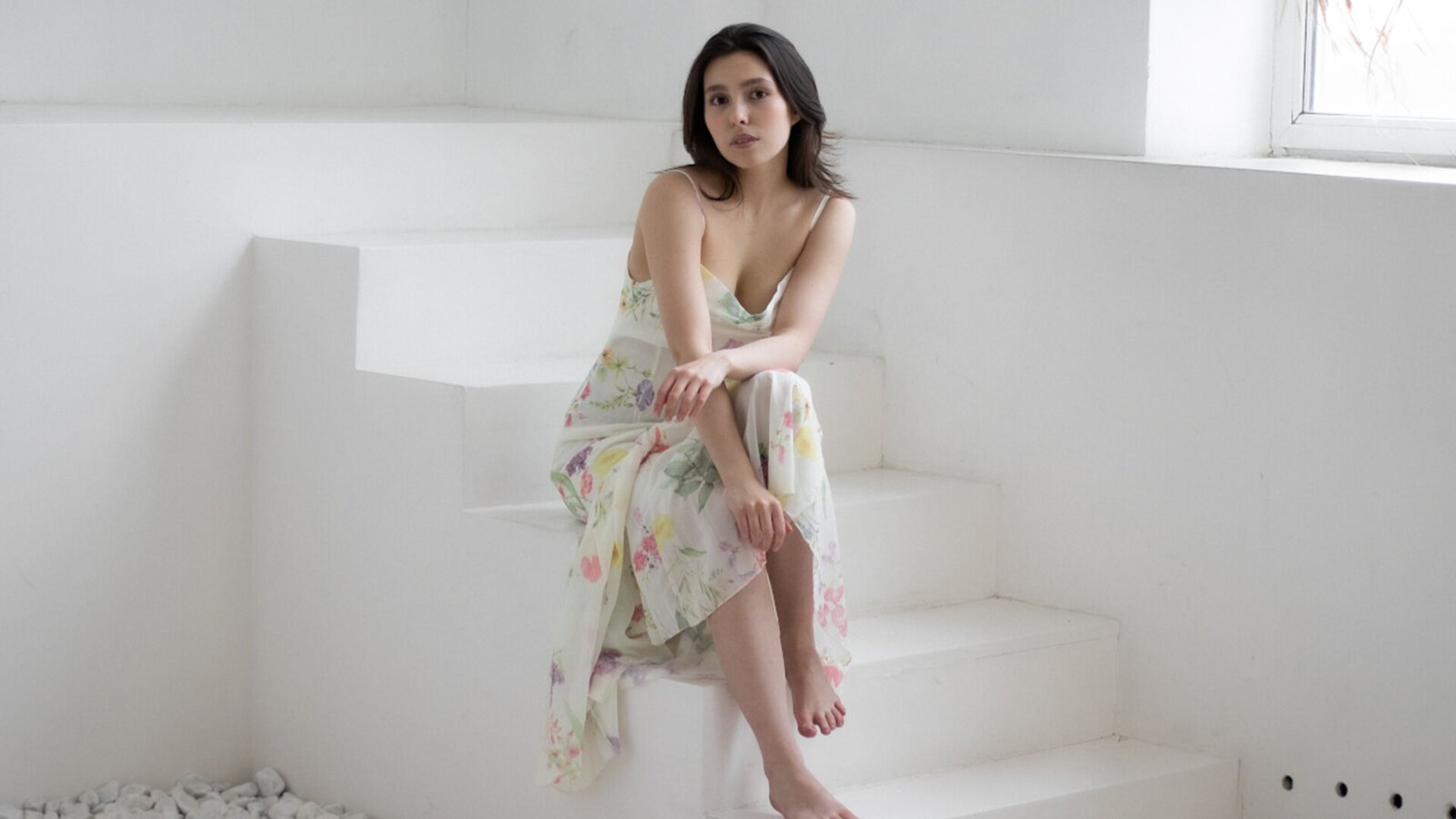 Free Naked LunaKaori