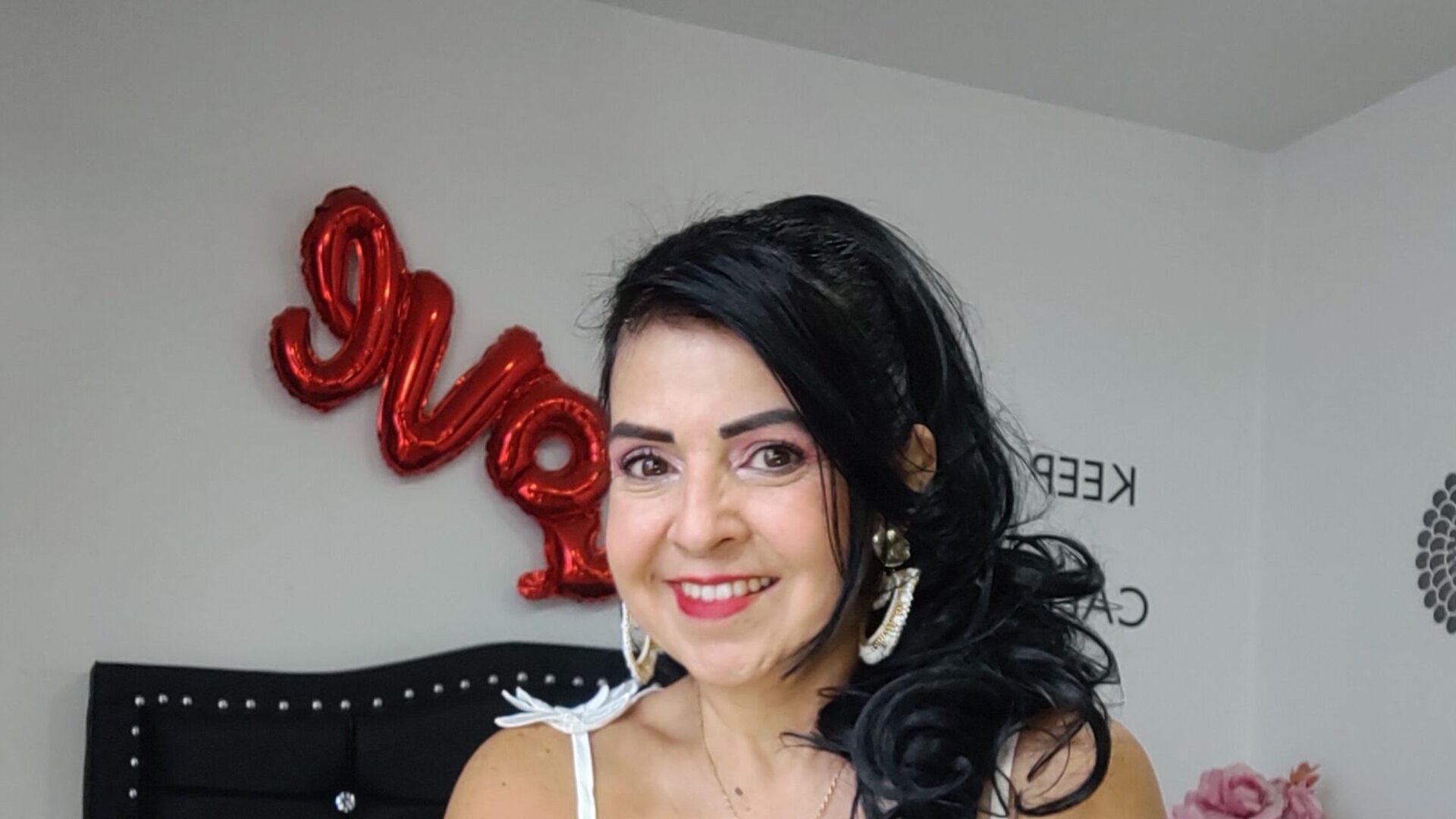 Free Naked MadameAdele