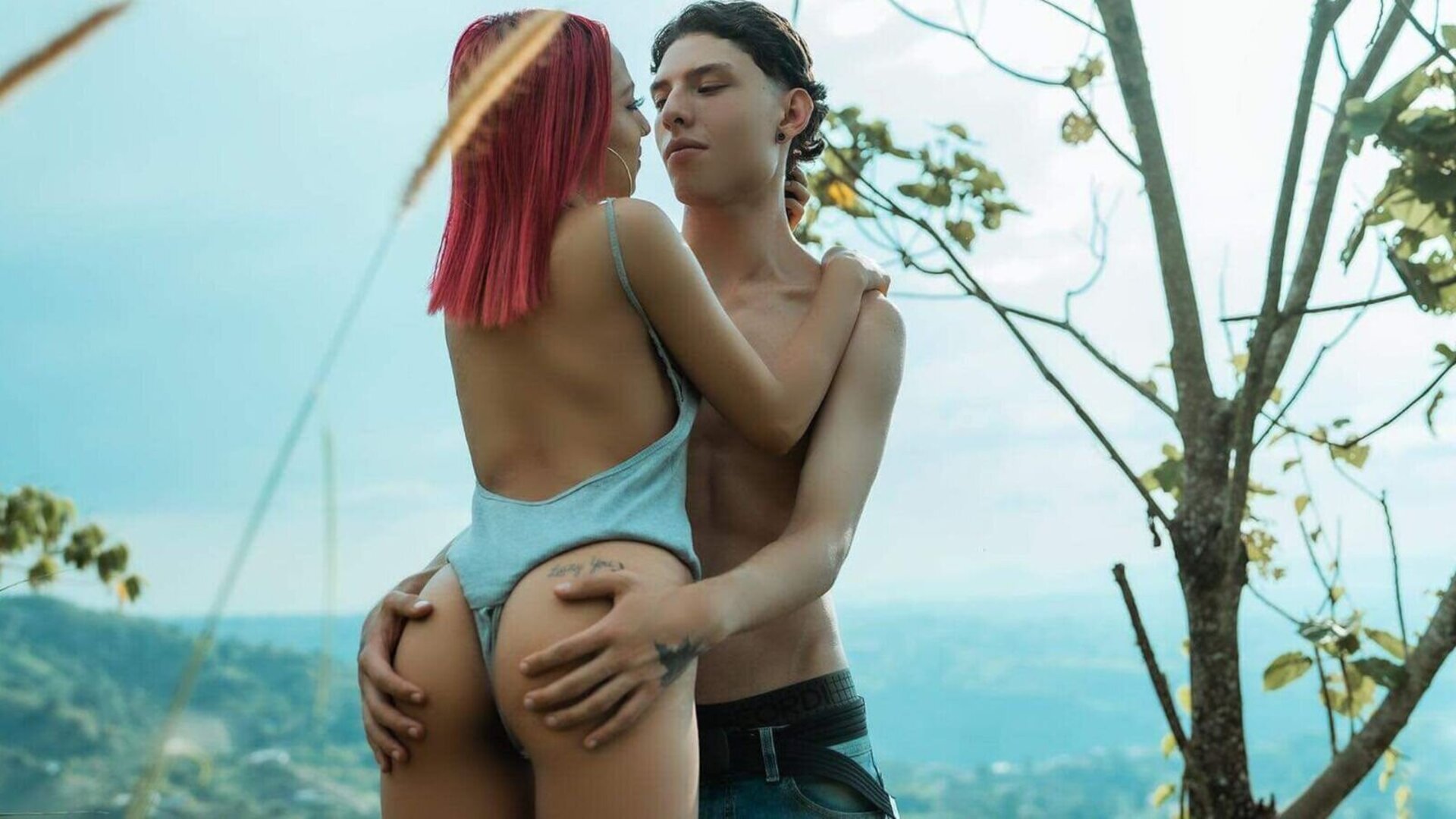 Free Naked MaxandAlexa