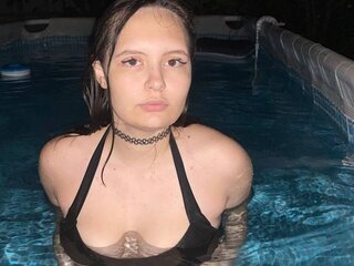 Free Naked MicheleKrasovec