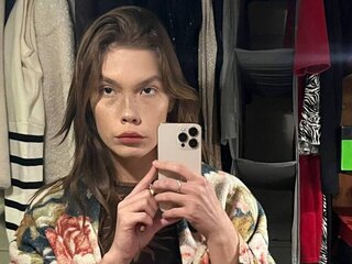 Free Naked RubyRedkis