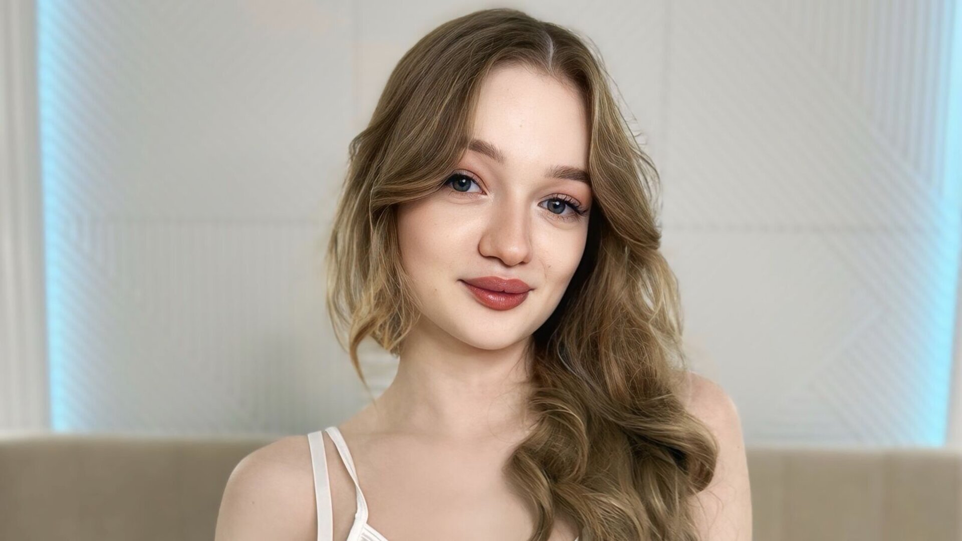 Free Naked SelinaTorn