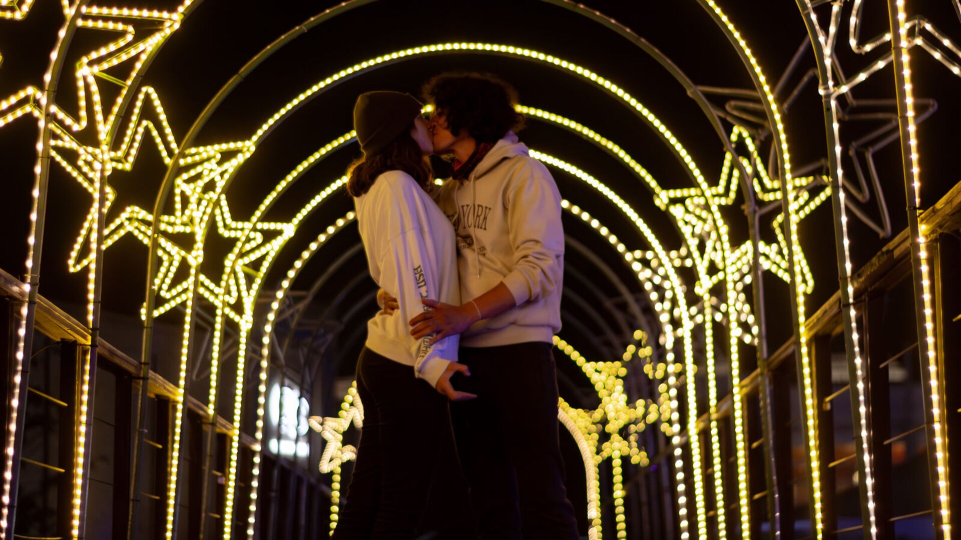 Free Naked SimonnAndBonnie