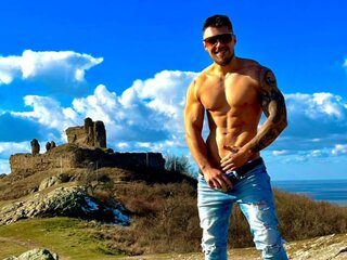 Free Naked TommyIron