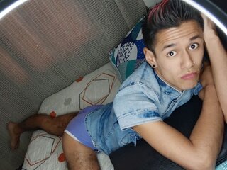 Free Naked TylorSmile