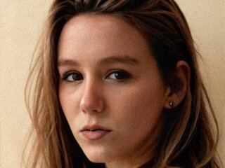 Free Naked VickiGrotts