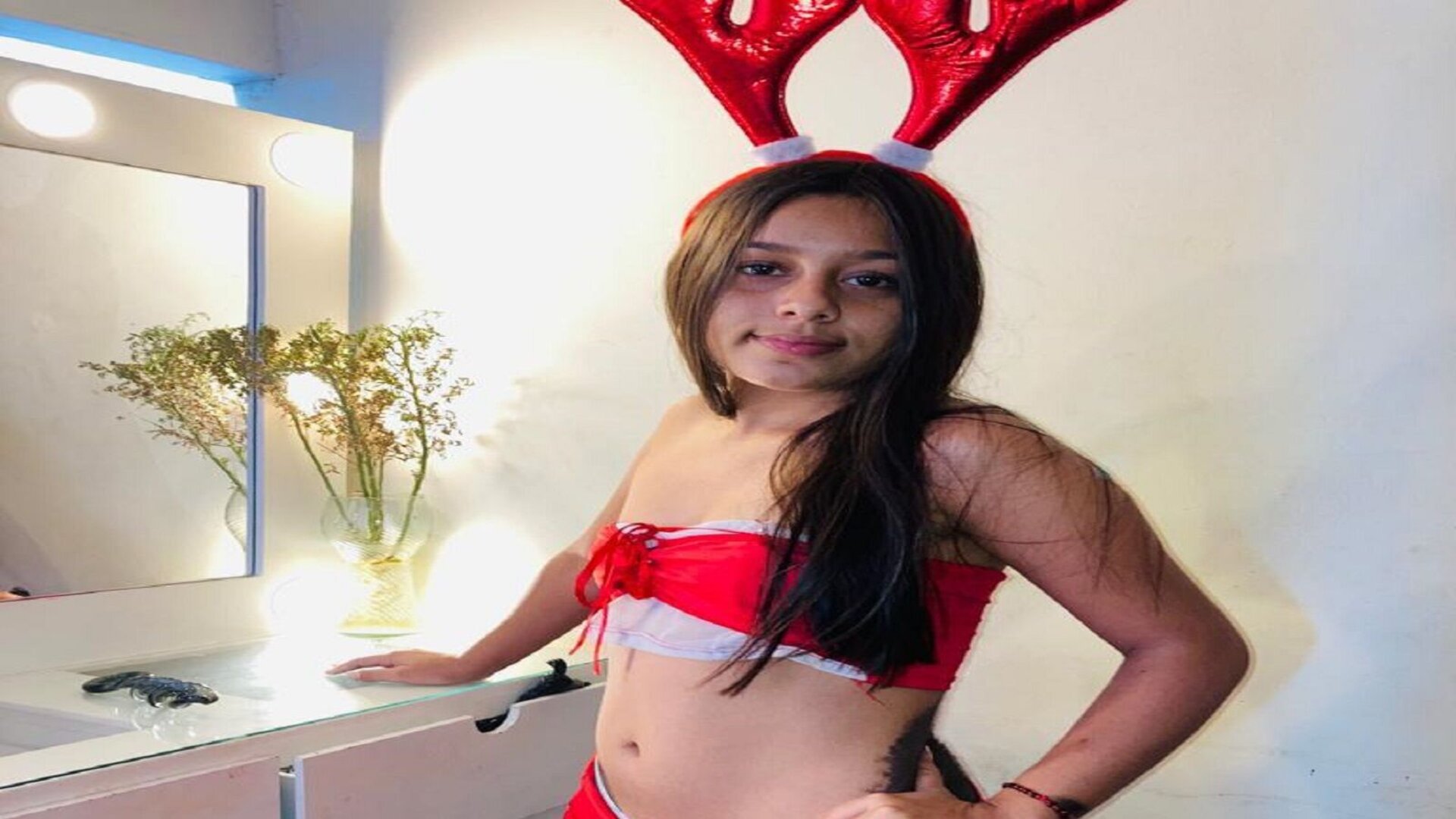 Free Naked VioletaRoses