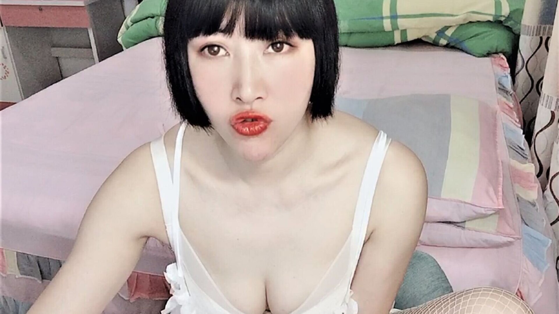 Free Naked XiaoJie