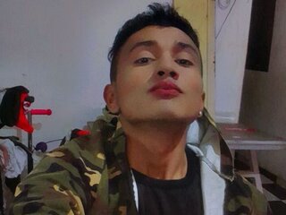 Free Naked YulieJones